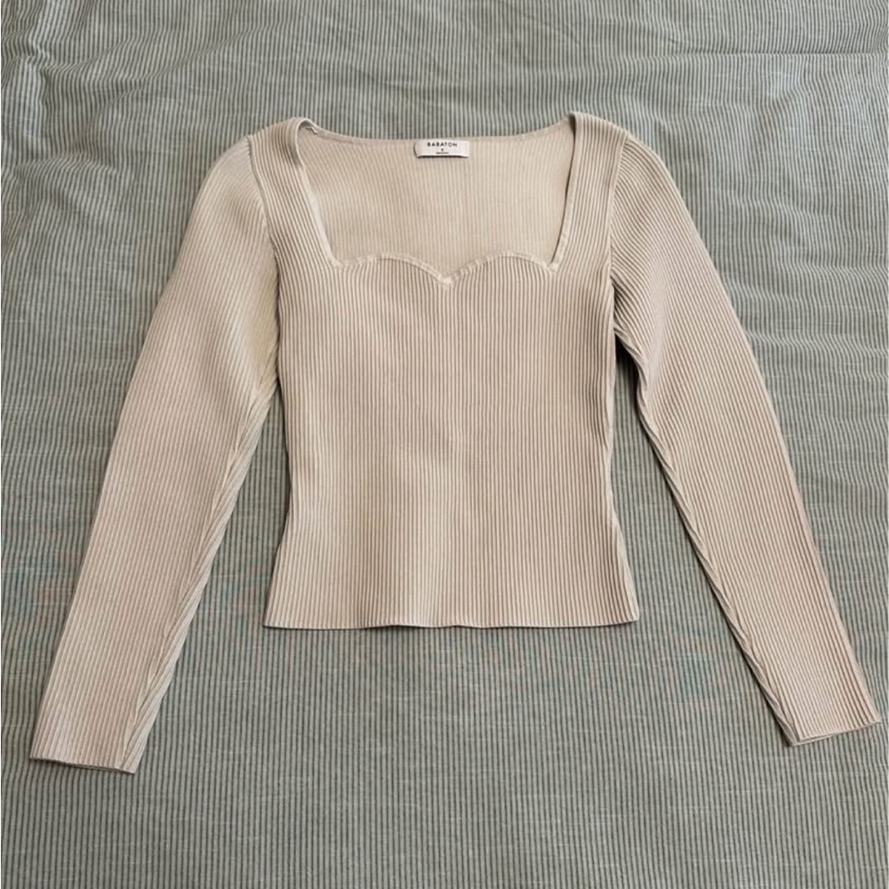 Aritzia Sculpt Knit Sweetheart Long Sleeve Top